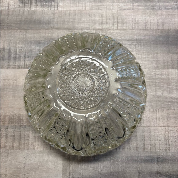 Vintage L.E. Smith Crystal Glass Bowl With Hobstar Pattern - Picture 4 of 5